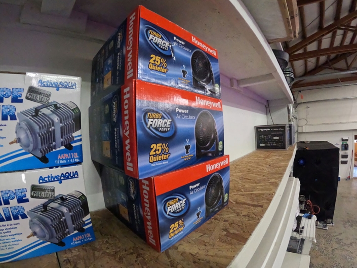 Honeywell-3-speed-fans-in-box